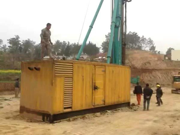 安源如何判断水冷式机油散热器密封件是否需要更换?